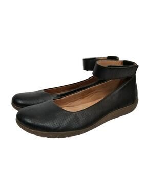 Clarks Medora Nina Black Leather Adjustable Ankle Strap Flats Women's Size 9.5